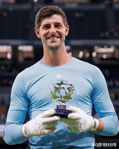 库尔图瓦:现在我正变得更全面 经验也更加丰富